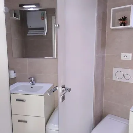 Les Delphes, Tres Beau 2p Proche Et Monaco Apartment *